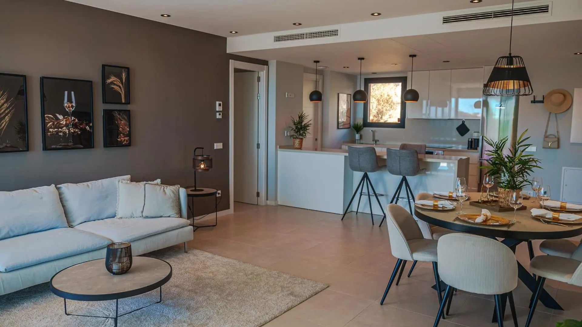 Stunning Modern Apartment In Middel Views Higueron Fuengirola Spain